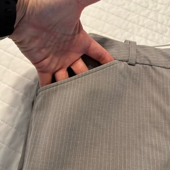 WORTHINGTON trouser leg grey pinstriped SZ 10 Long - Picture 6 of 8